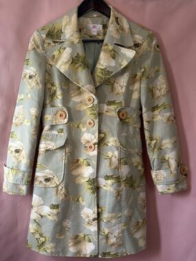 Jennifer Lopez Floral Light Green Trench Coat with Cream Blooms
